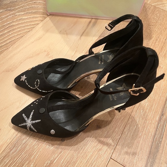 Unique black heels with straps - Picture 3 of 4